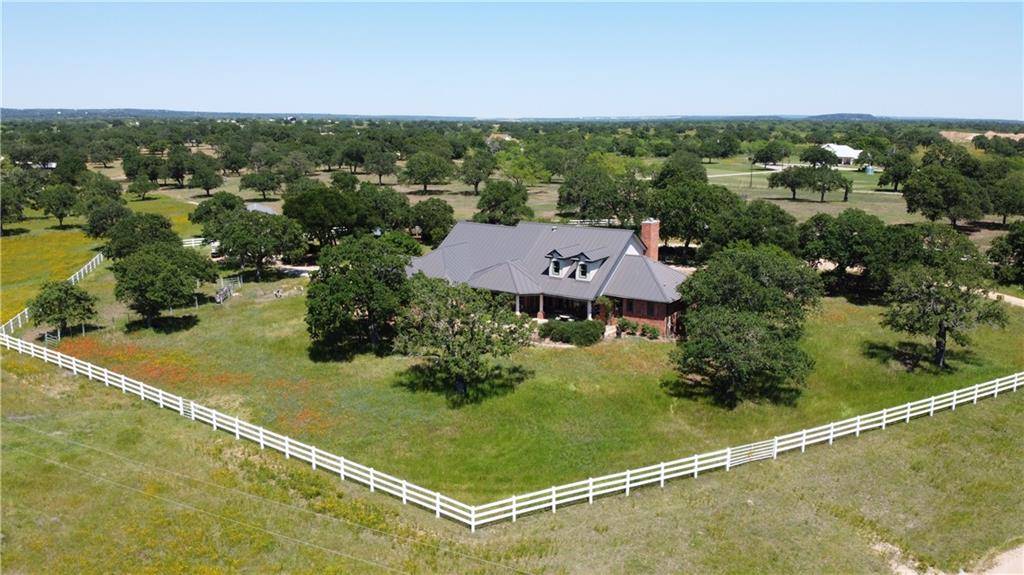 600 Oxbow TRL, Marble Falls, TX 78654
