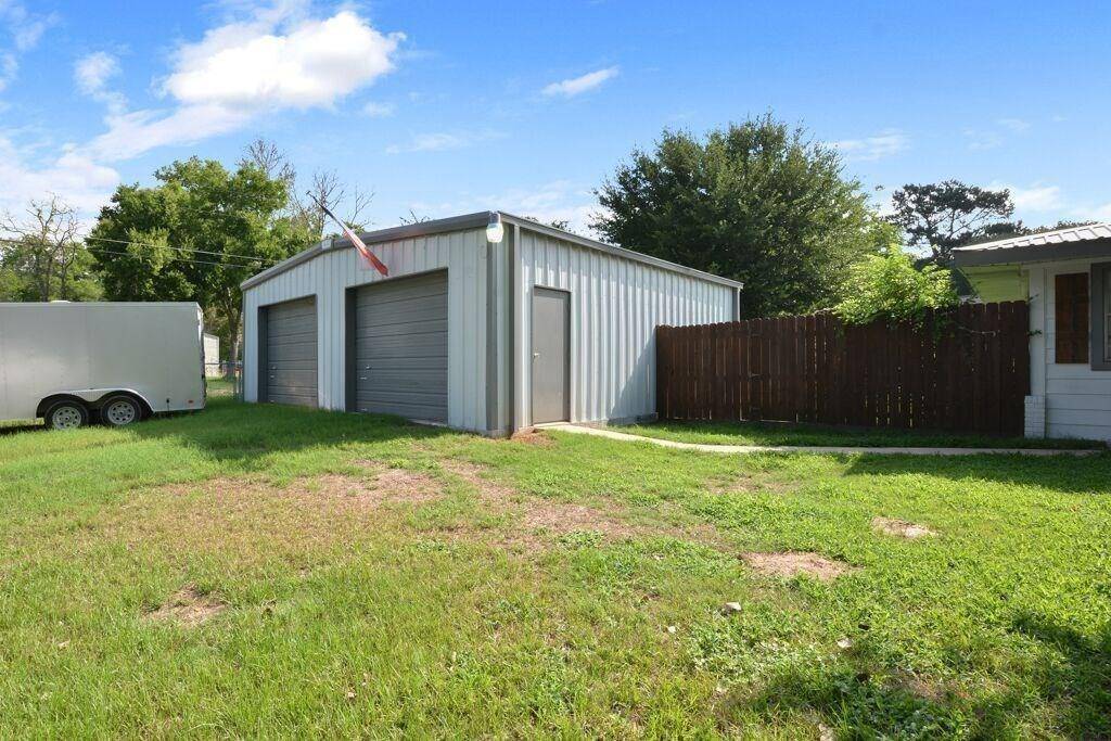 481 Estelle DR, Rockdale, TX 76567