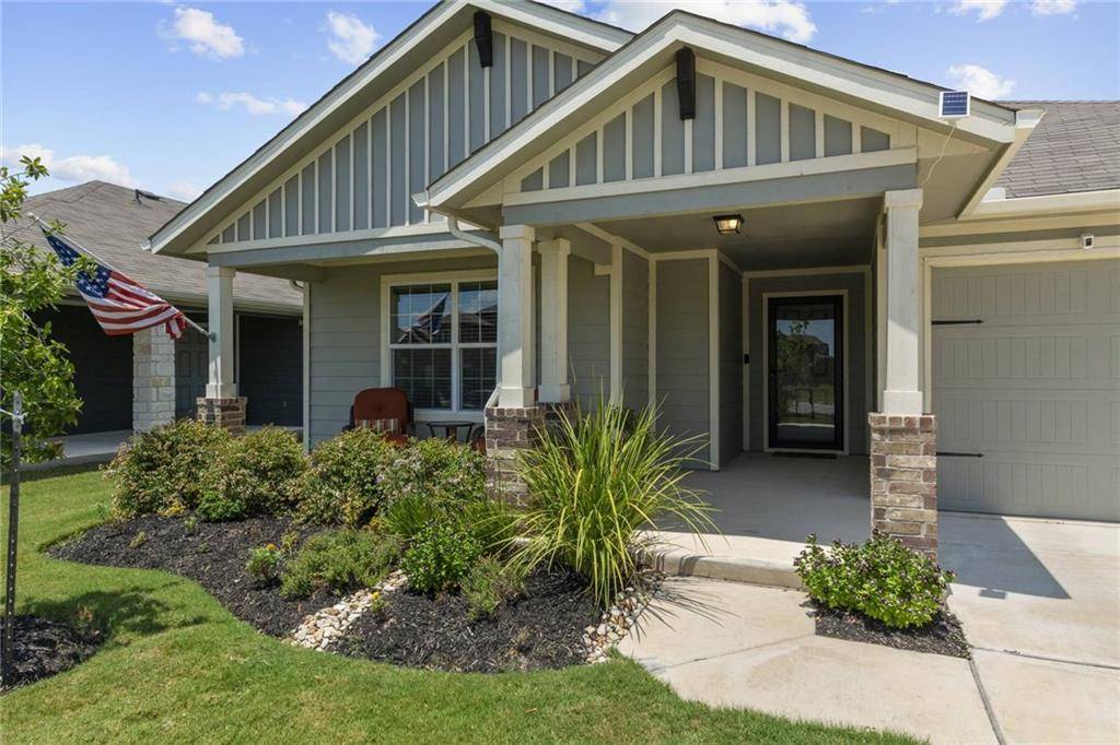207 Garcitas Creek LN, Hutto, TX 78634