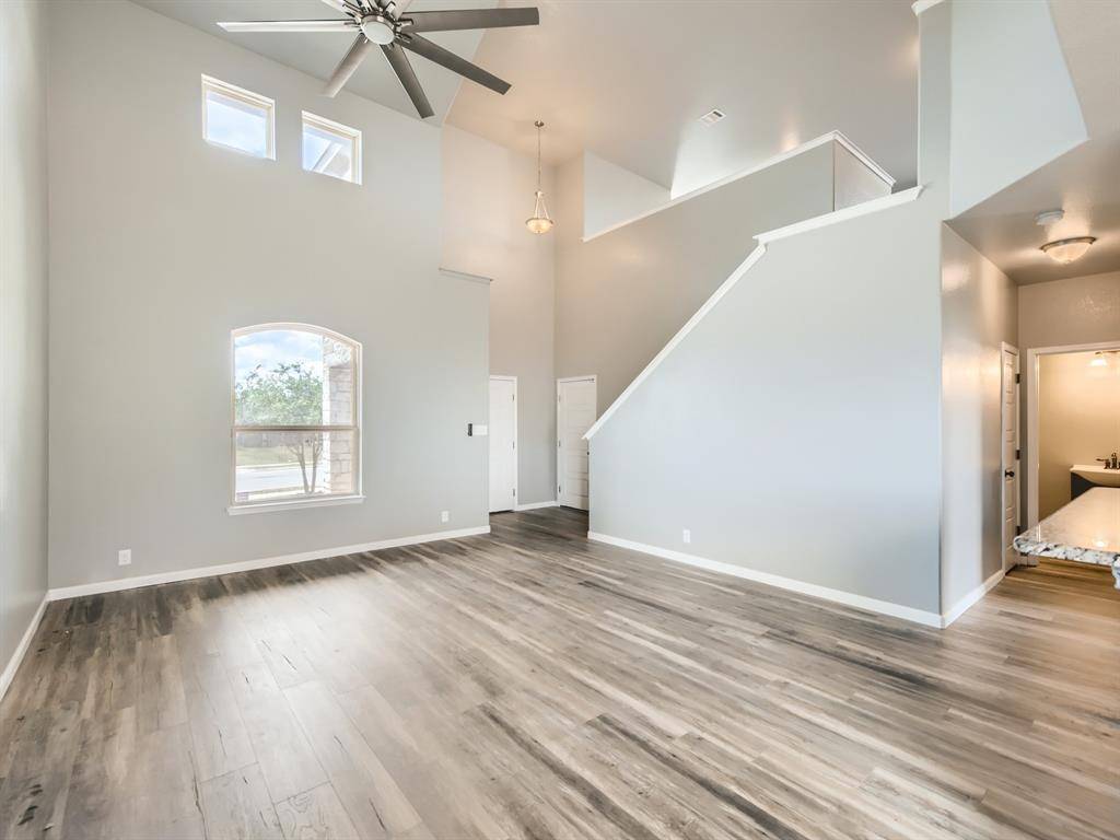624 Dragon Ridge RD, Buda, TX 78610