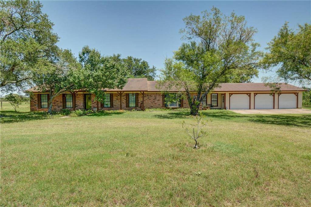 1837 US 77 HWY, Giddings, TX 78942