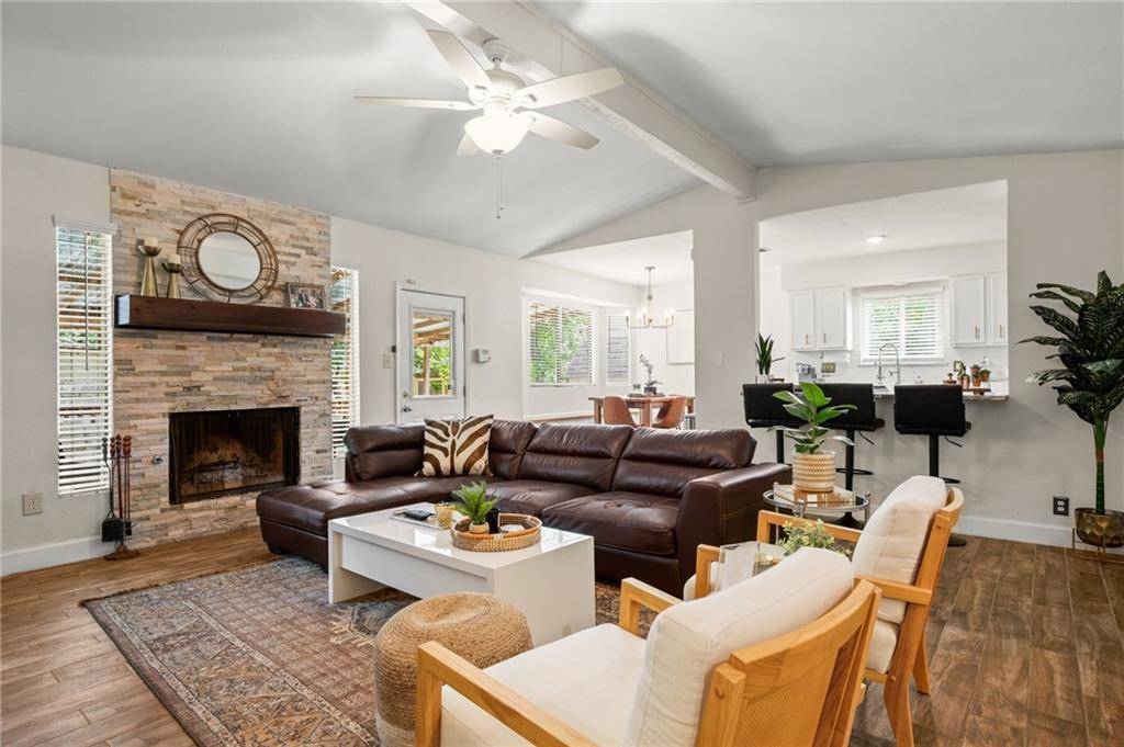 1901 Esplanade CIR, Austin, TX 78727