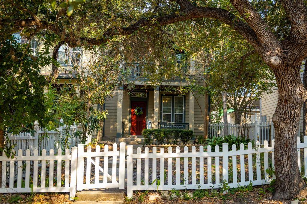 351 Utterback #B, Kyle, TX 78640