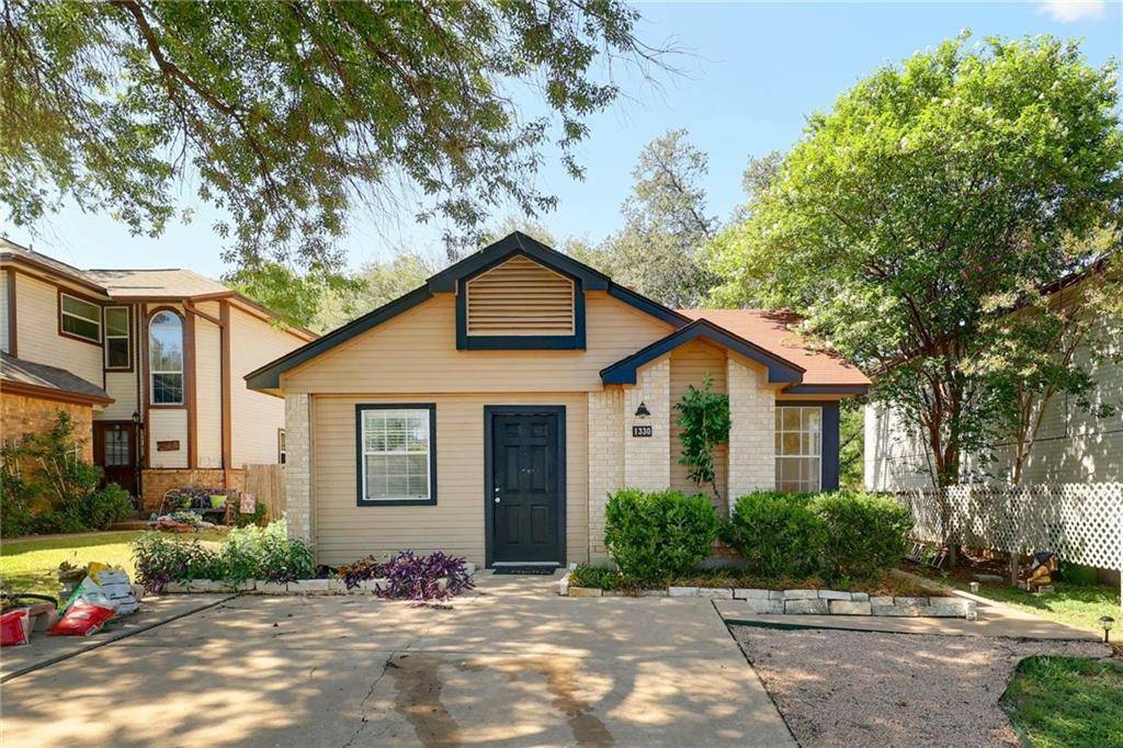 1330 E Logan ST, Round Rock, TX 78664