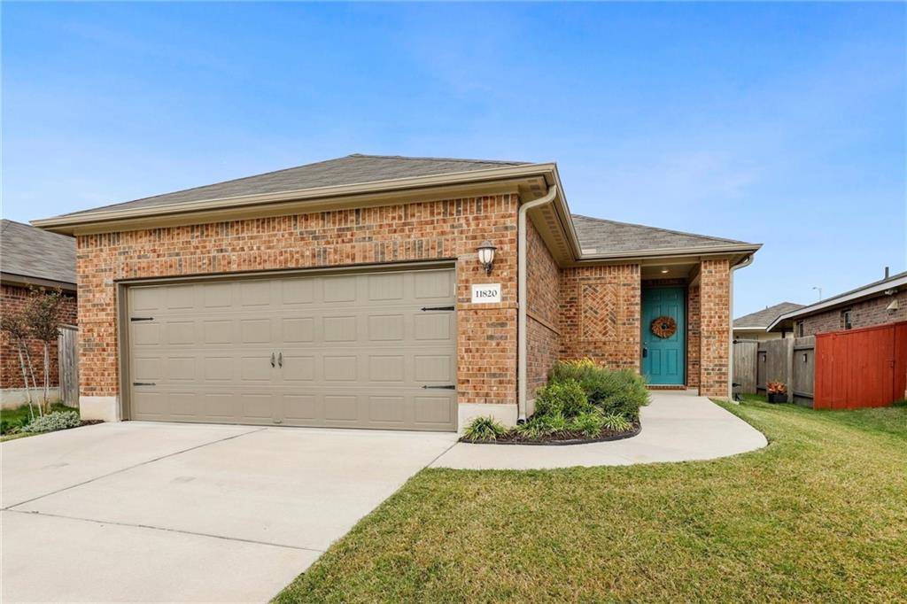 11820 Sandy Lodge CT, Manor, TX 78653