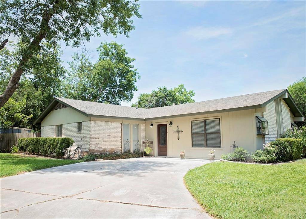 2100 Heights BLVD, Taylor, TX 76574