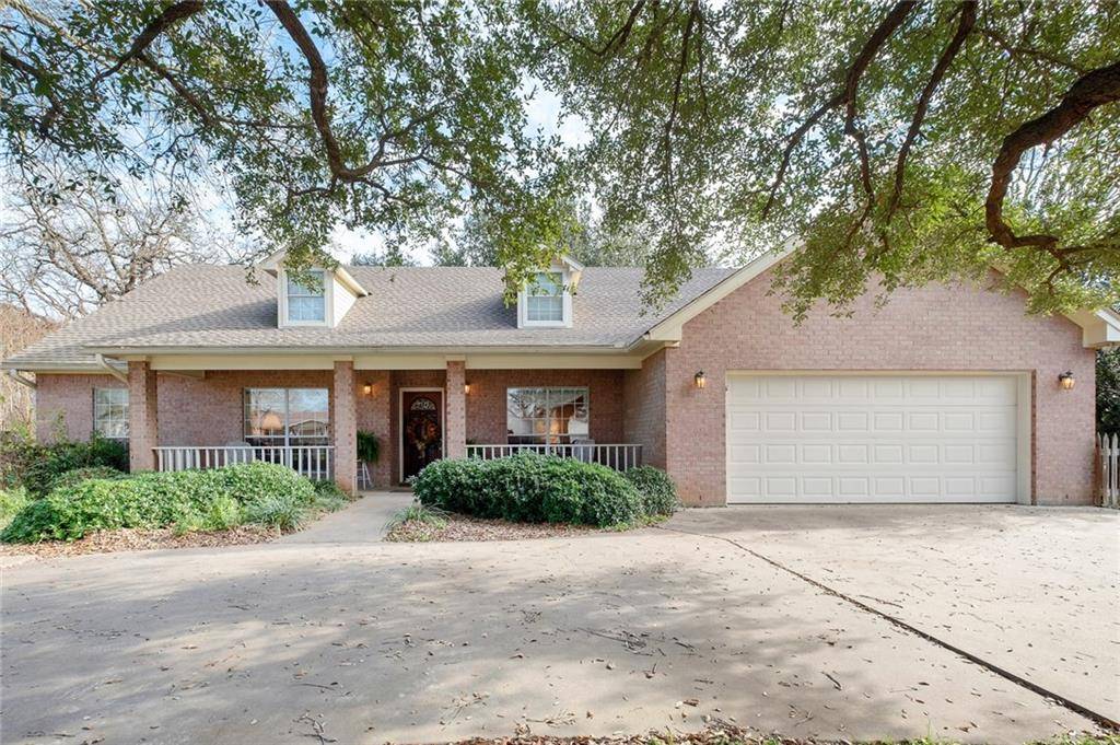 612 Hale ST, Lexington, TX 78947