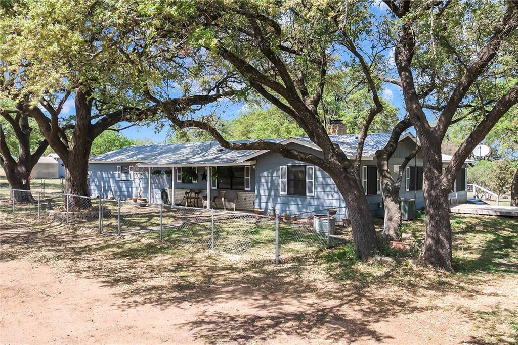 517 Oak Forest RD, Marble Falls, TX 78654