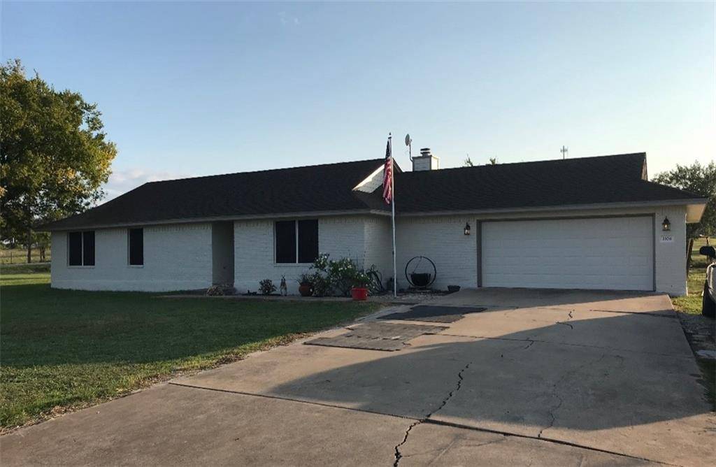 1108 N 1st ST, Jarrell, TX 76537