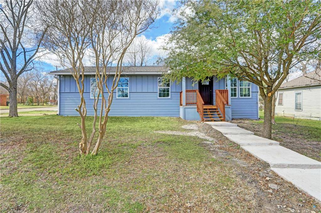 901 Washburn ST, Taylor, TX 76574
