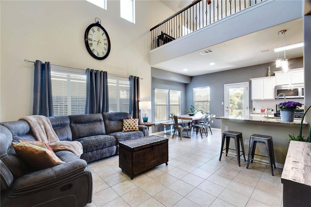 129 Fort Griffin DR, San Marcos, TX 78666