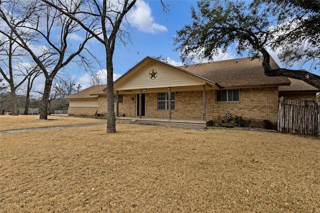 550 Naruna RD, Lampasas, TX 76550