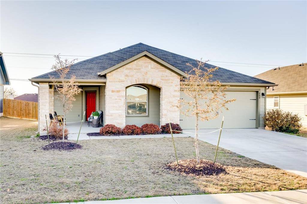 800 Comal RUN, Hutto, TX 78634