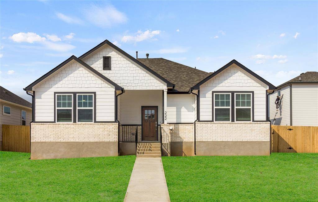 222 Garner DR, Kyle, TX 78640