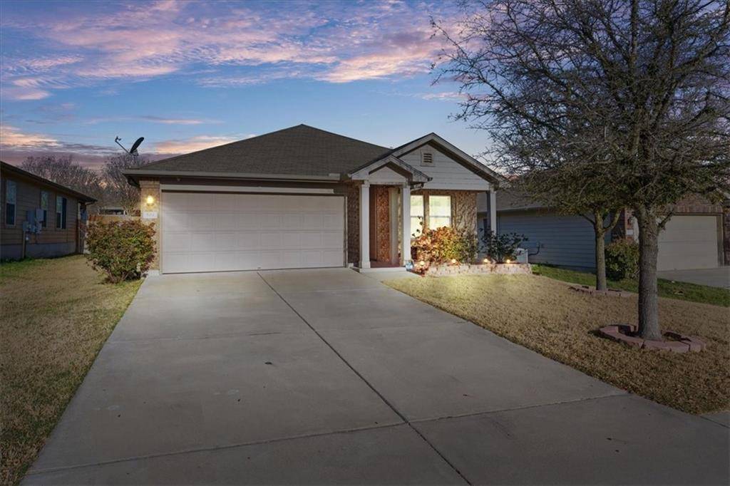 504 Comal RUN, Hutto, TX 78634