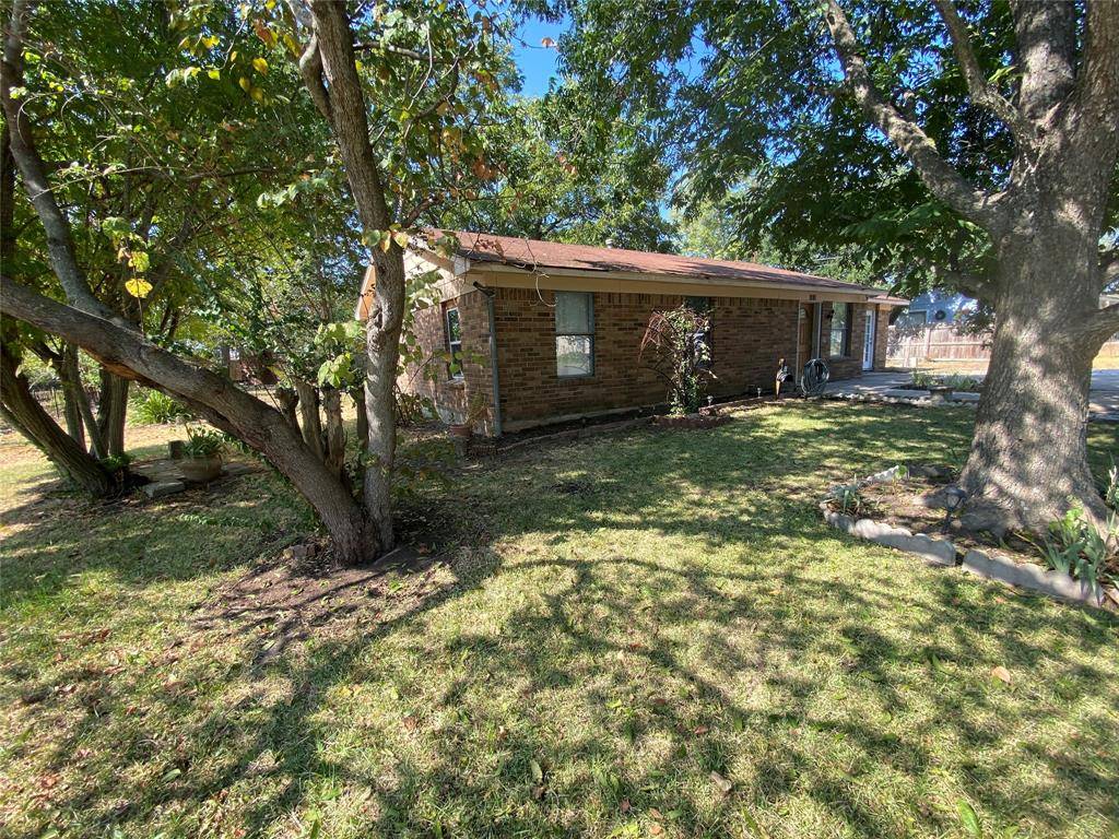 1101 W Hays ST, Kyle, TX 78640