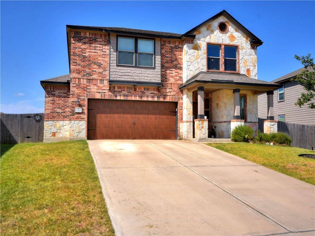 121 Phillips DR, Kyle, TX 78640
