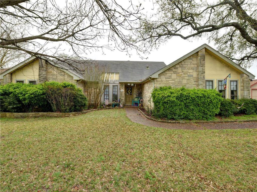 311 Towhee DR, Buda, TX 78610