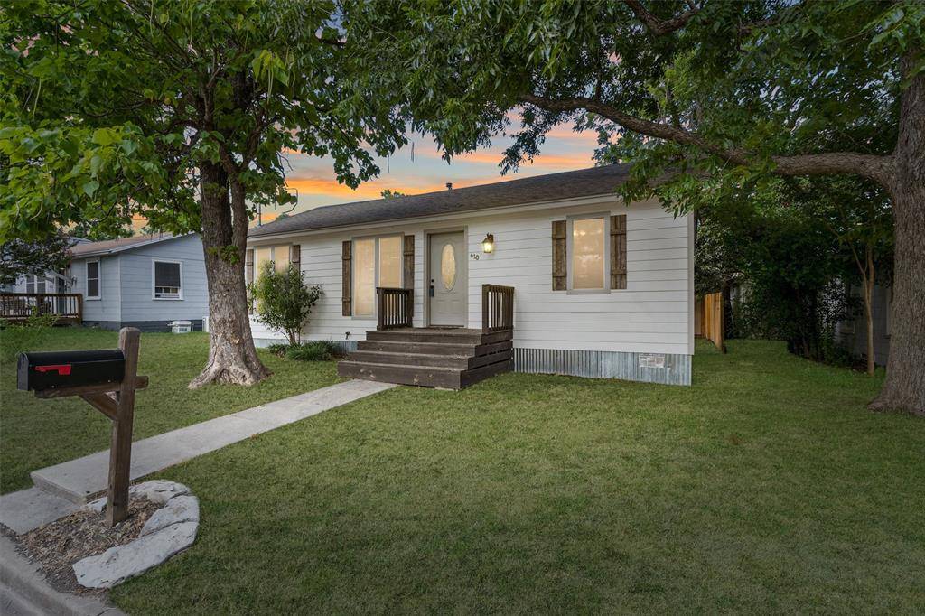 610 Vernon ST, Taylor, TX 76574