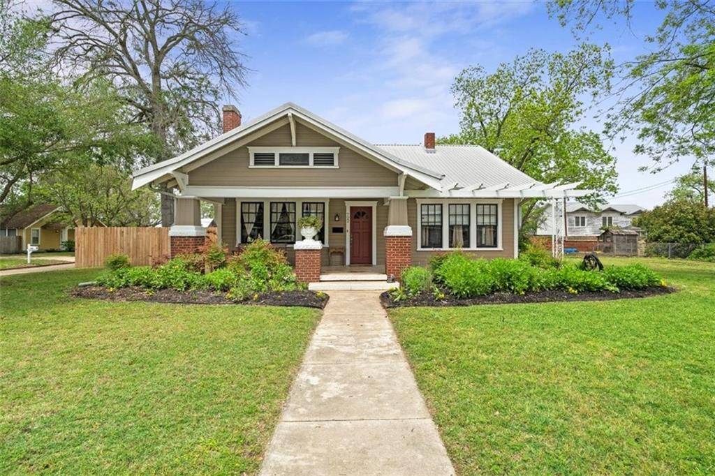 722 Cedar Ave, Rockdale, TX 76567