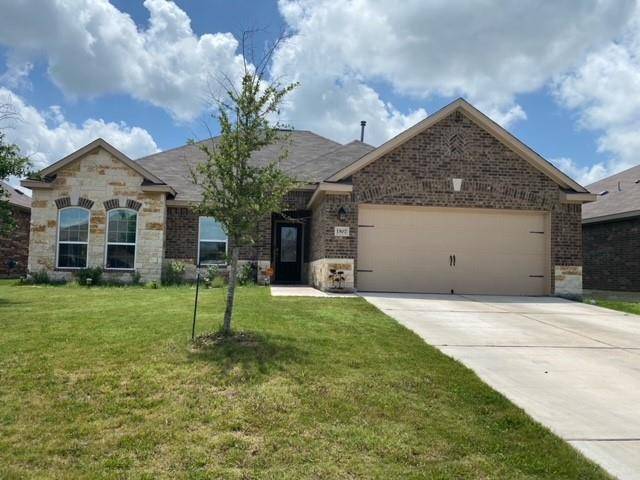 1507 Twin Estates DR, Kyle, TX 78640