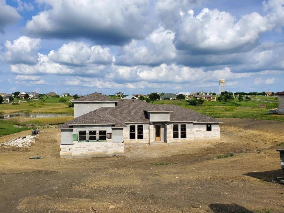 1755 County Road 139, Hutto, TX 78634