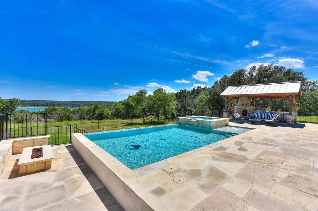 1720 County Road 262, Georgetown, TX 78633