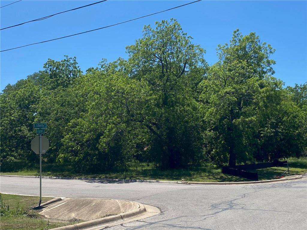 311 E Liberty Ave, Round Rock, TX 78664