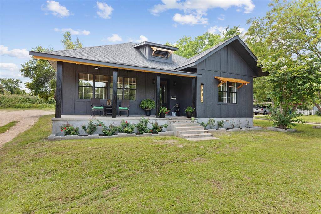515 Bowser ST, Rockdale, TX 76567