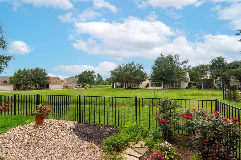 207 Yosemite RD, Georgetown, TX 78633