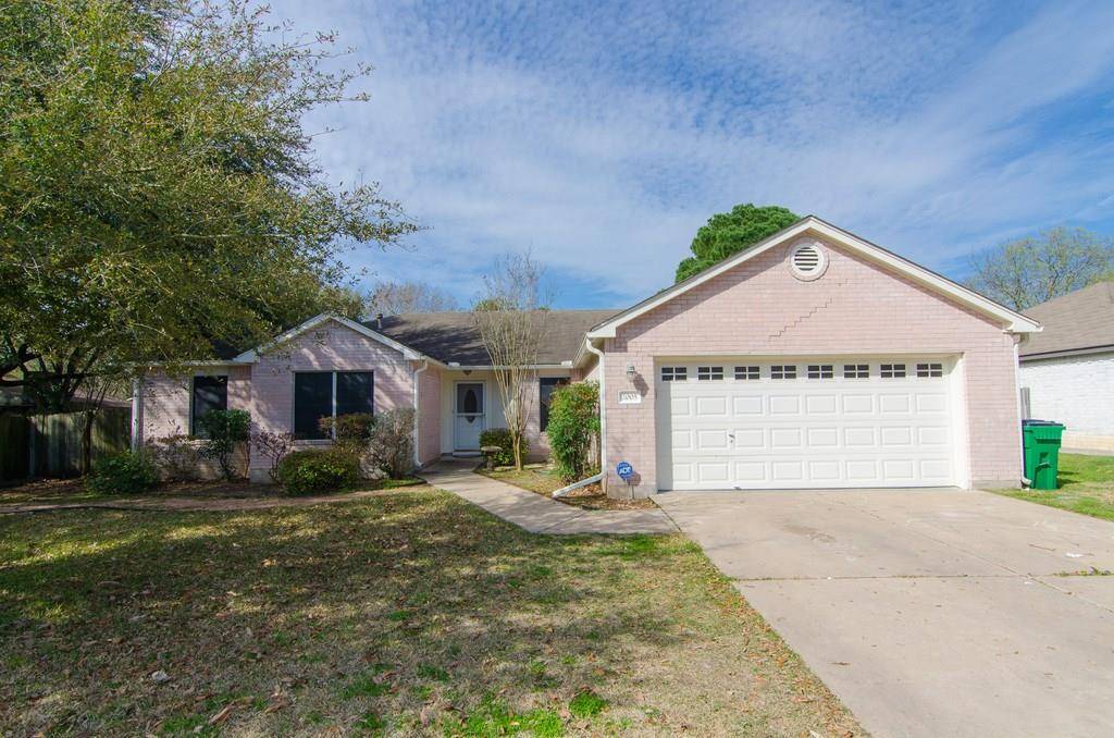 2005 Robin LN, Taylor, TX 76574