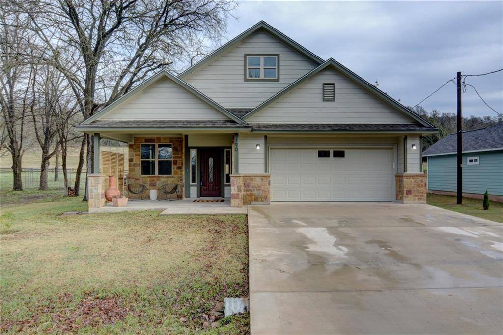190 Kahana LN, Bastrop, TX 78602