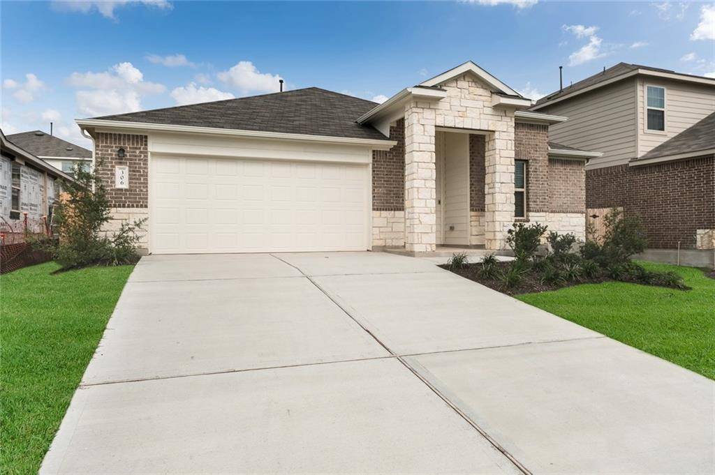 306 Moon Stone TRL, Buda, TX 78610
