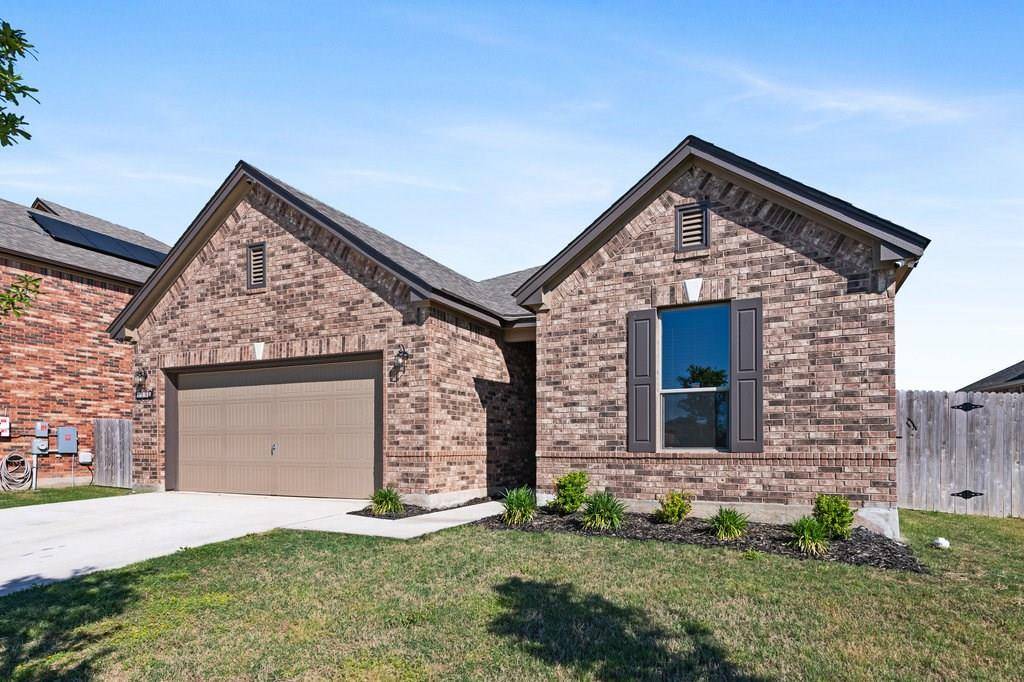 128 Everglades Ave, Taylor, TX 76574