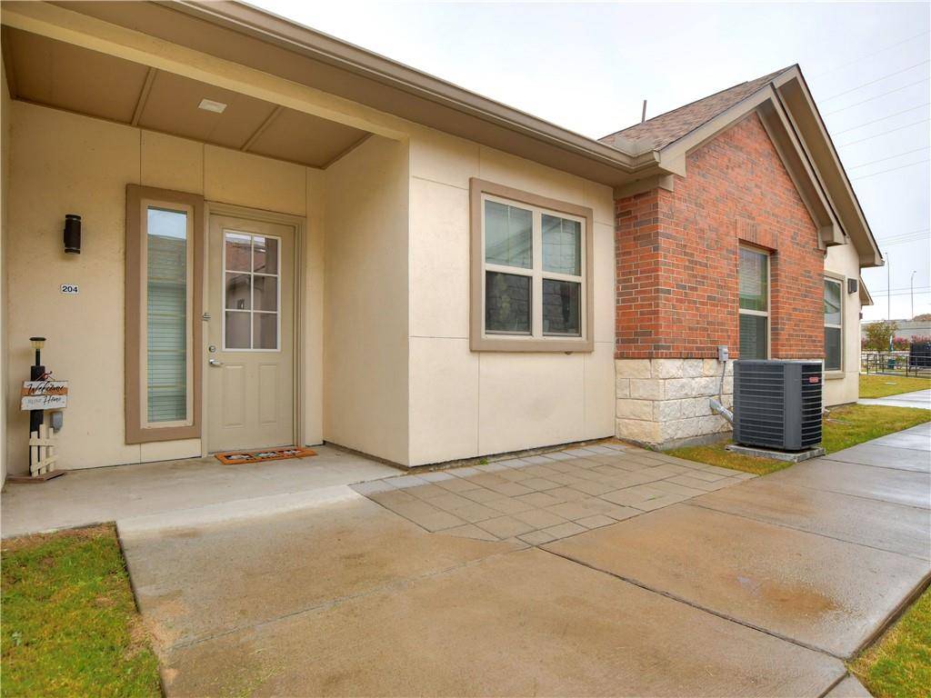 2400 Louis Henna BLVD #204, Round Rock, TX 78664