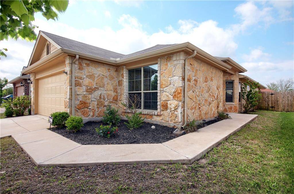 12413 Timber Arch LN, Manor, TX 78653