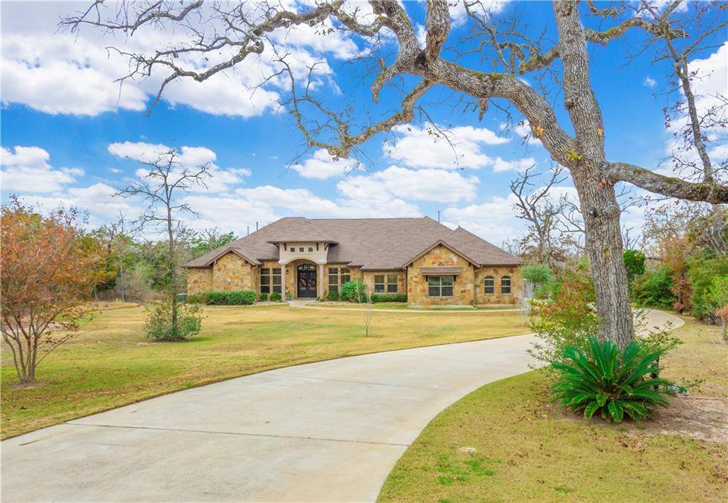 119 Wagon Gap CT, Bastrop, TX 78602