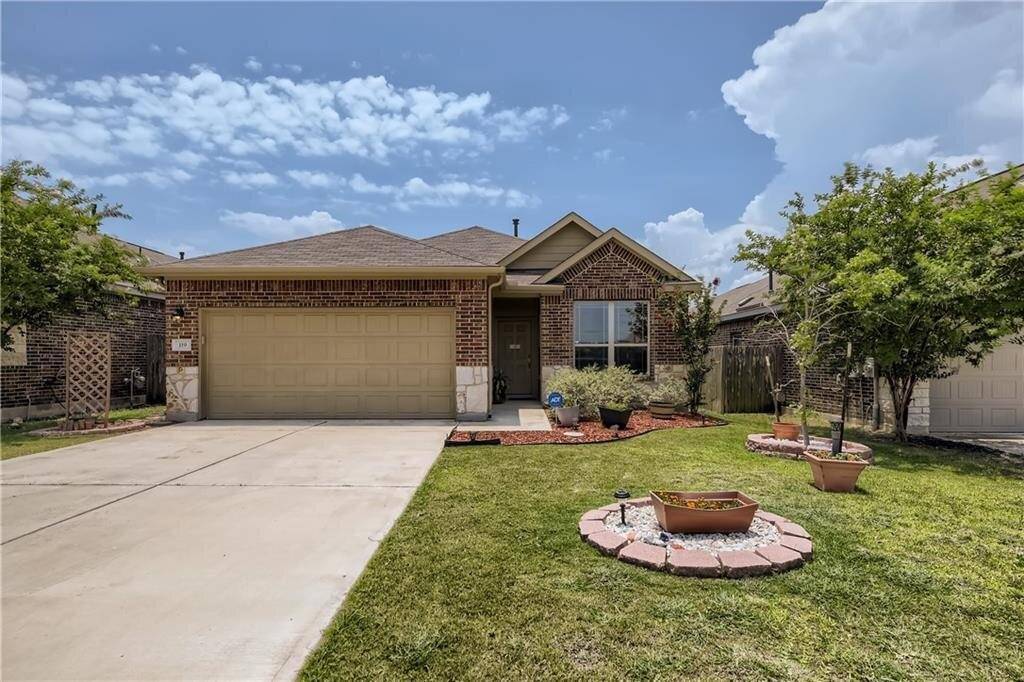 119 Shale CIR, Buda, TX 78610