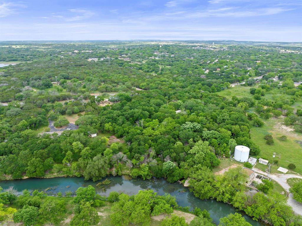 800 S Howe ST, Lampasas, TX 76550