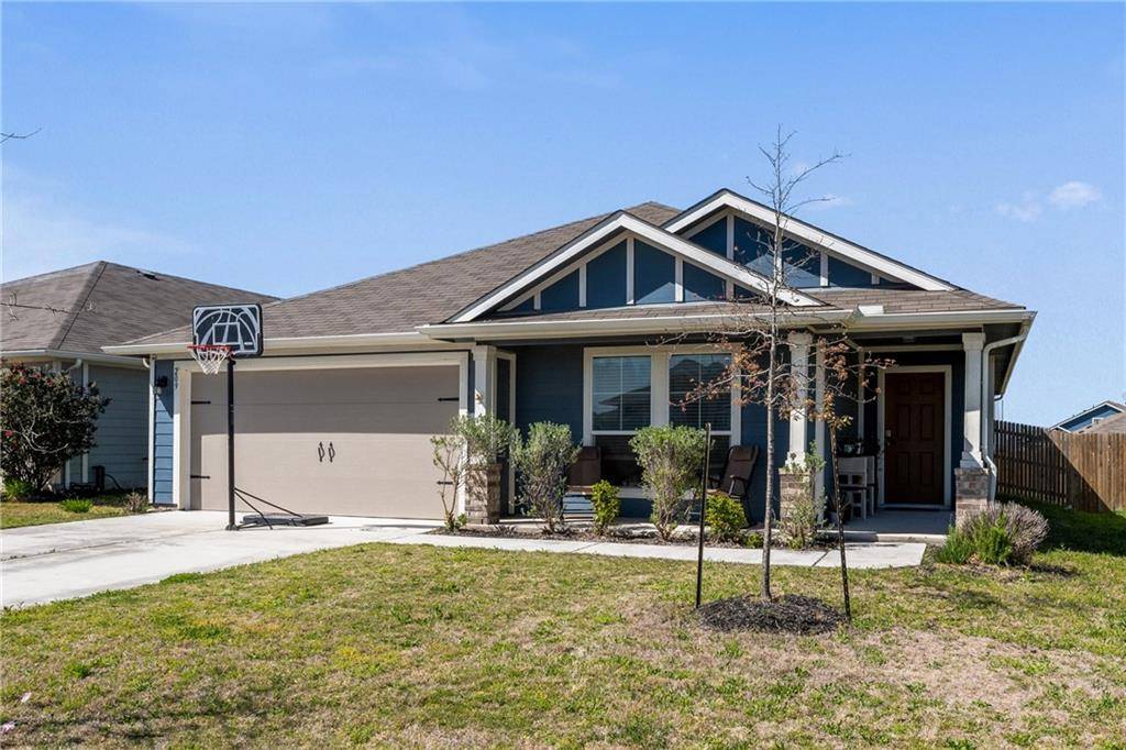 209 Garcitas Creek LN, Hutto, TX 78634