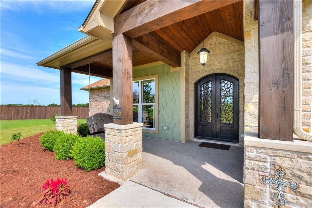 120 Cavalier CV, Hutto, TX 78634