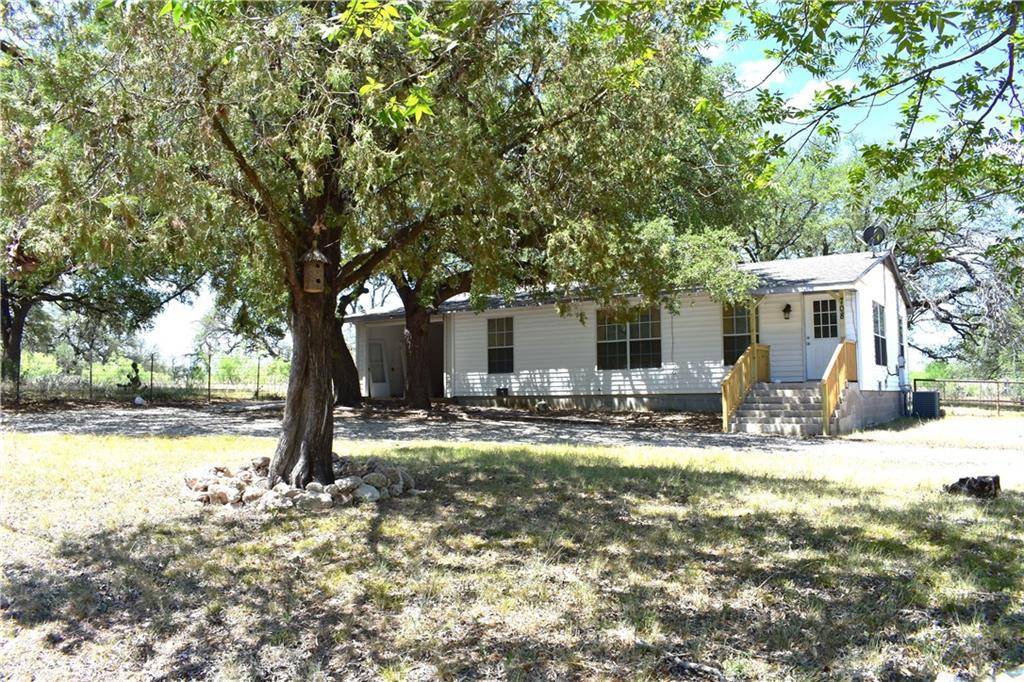 708 N Ridge ST, Lampasas, TX 76550