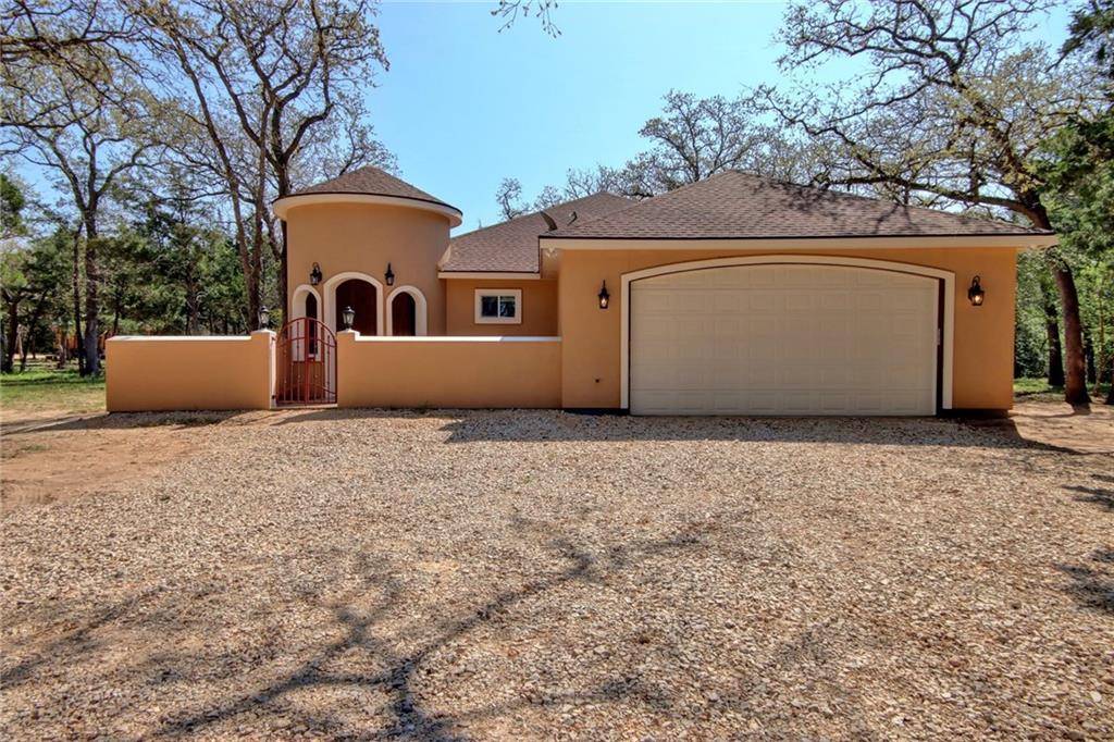 929 N State Highway 95, Bastrop, TX 78602