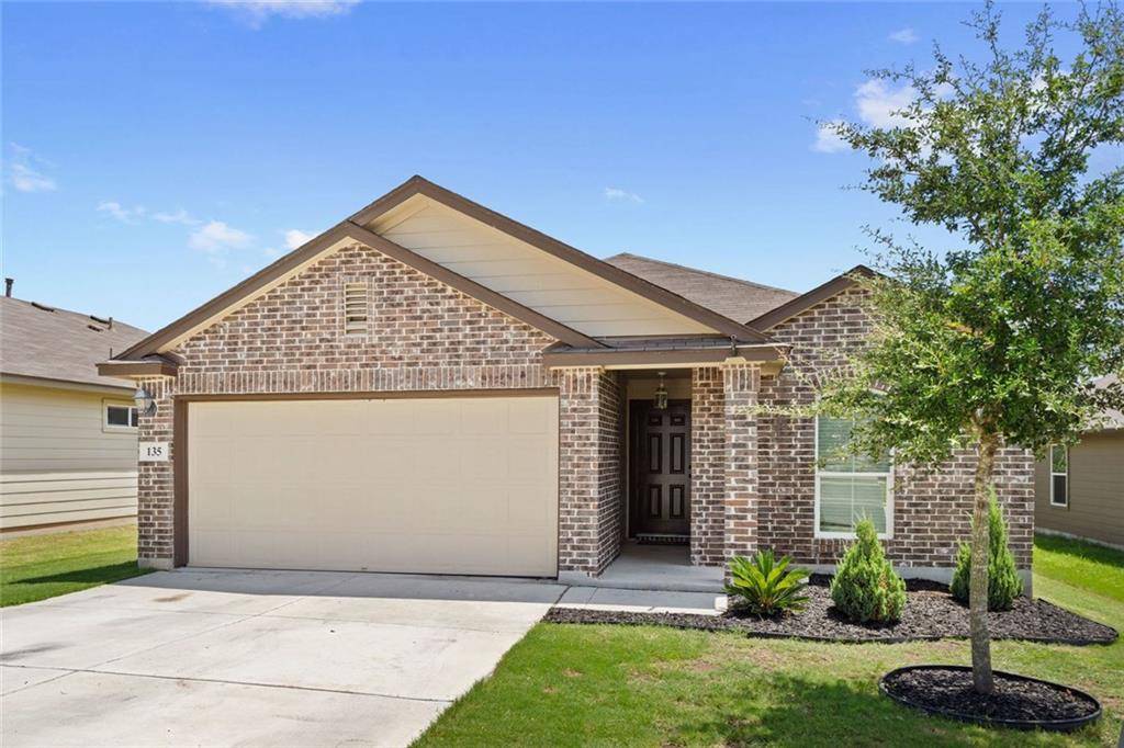 135 Hoya LN, San Marcos, TX 78666