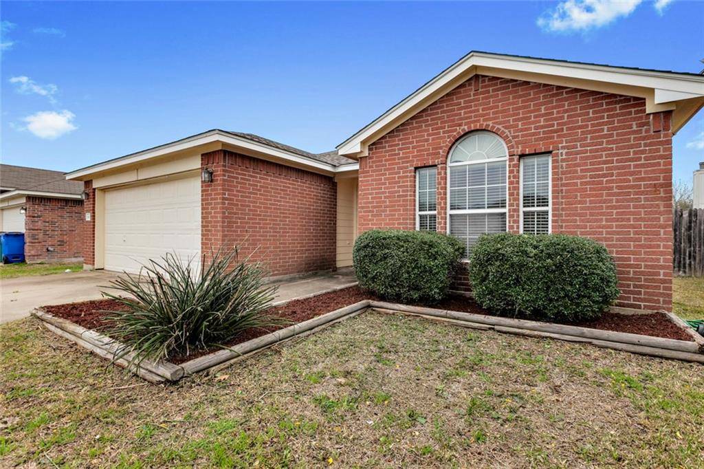 3008 Don Hill LN, Taylor, TX 76574