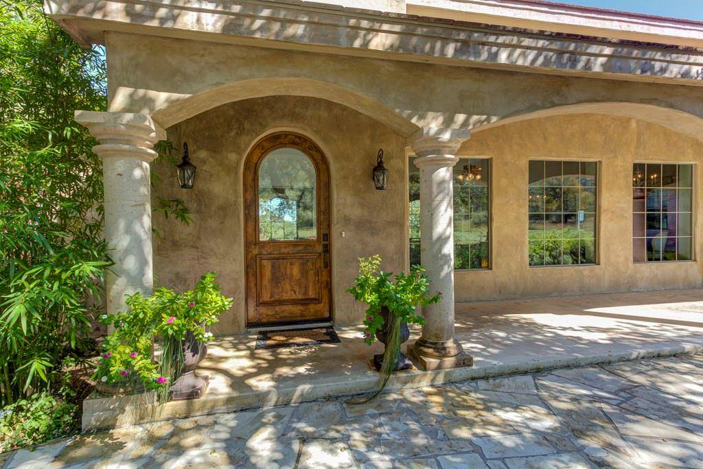 805 Appalachian TRL, San Marcos, TX 78666
