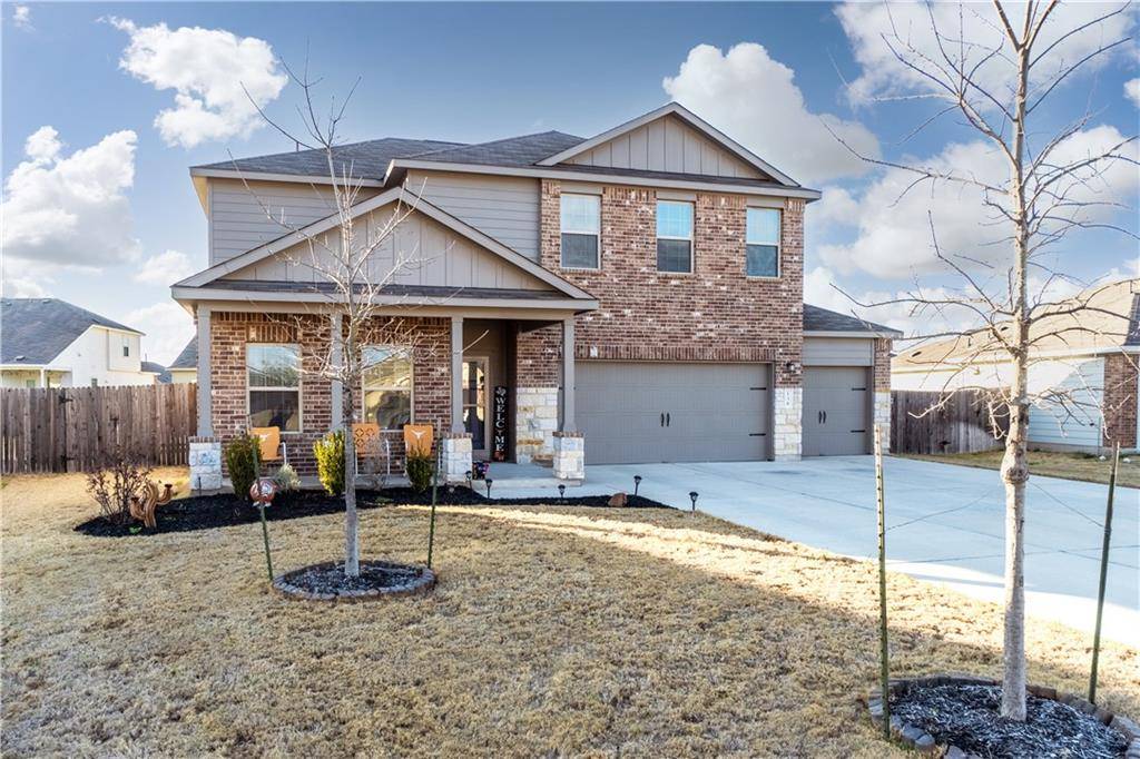 136 Copper LN, Kyle, TX 78640