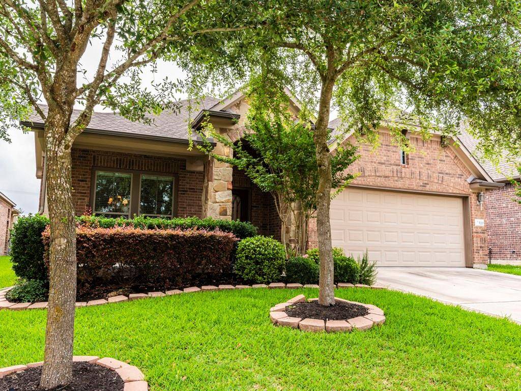 520 Wiltshire DR, Hutto, TX 78634