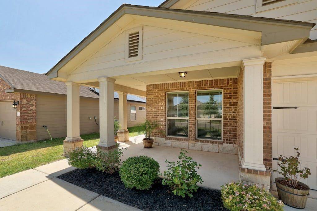 328 Uncle Billy WAY, Jarrell, TX 76537