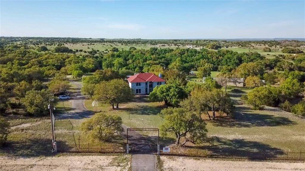 4033 E FM 580, Lampasas, TX 76550
